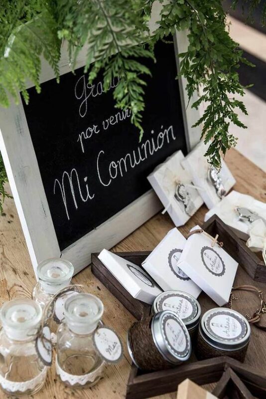 Mesa de regalos para invitados