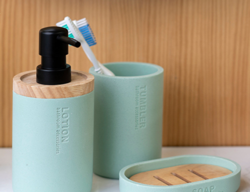 5 ideas de accesorios para mantener el orden en tu baño