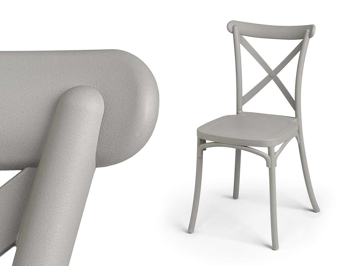 Silla cruz gris