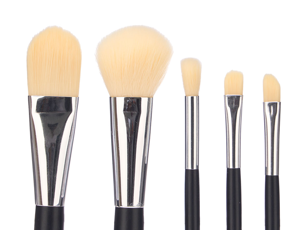 Estuche espejo 5 brochas maquillaje - Imagen 4